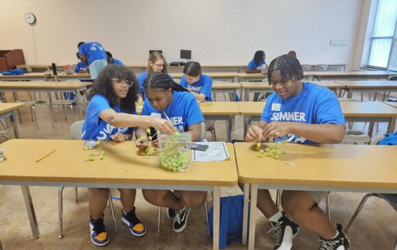 STEM Outreach Grants Provide STEM Opportunities to Local Students